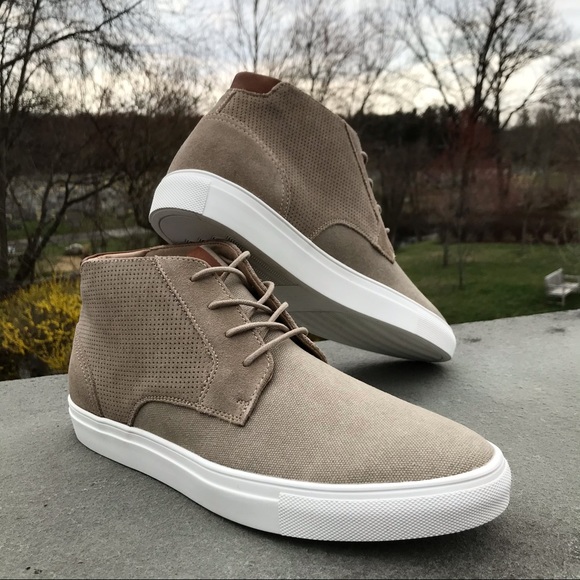 Bar III Randy Chukka Boot - Picture 1 of 4